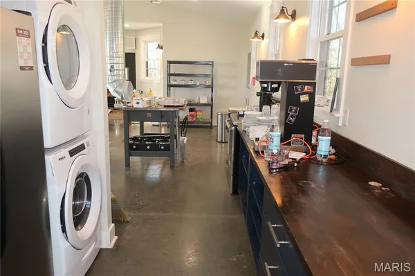 $365,000 | 419 Olive Street, Villa Ridge, MO 63089