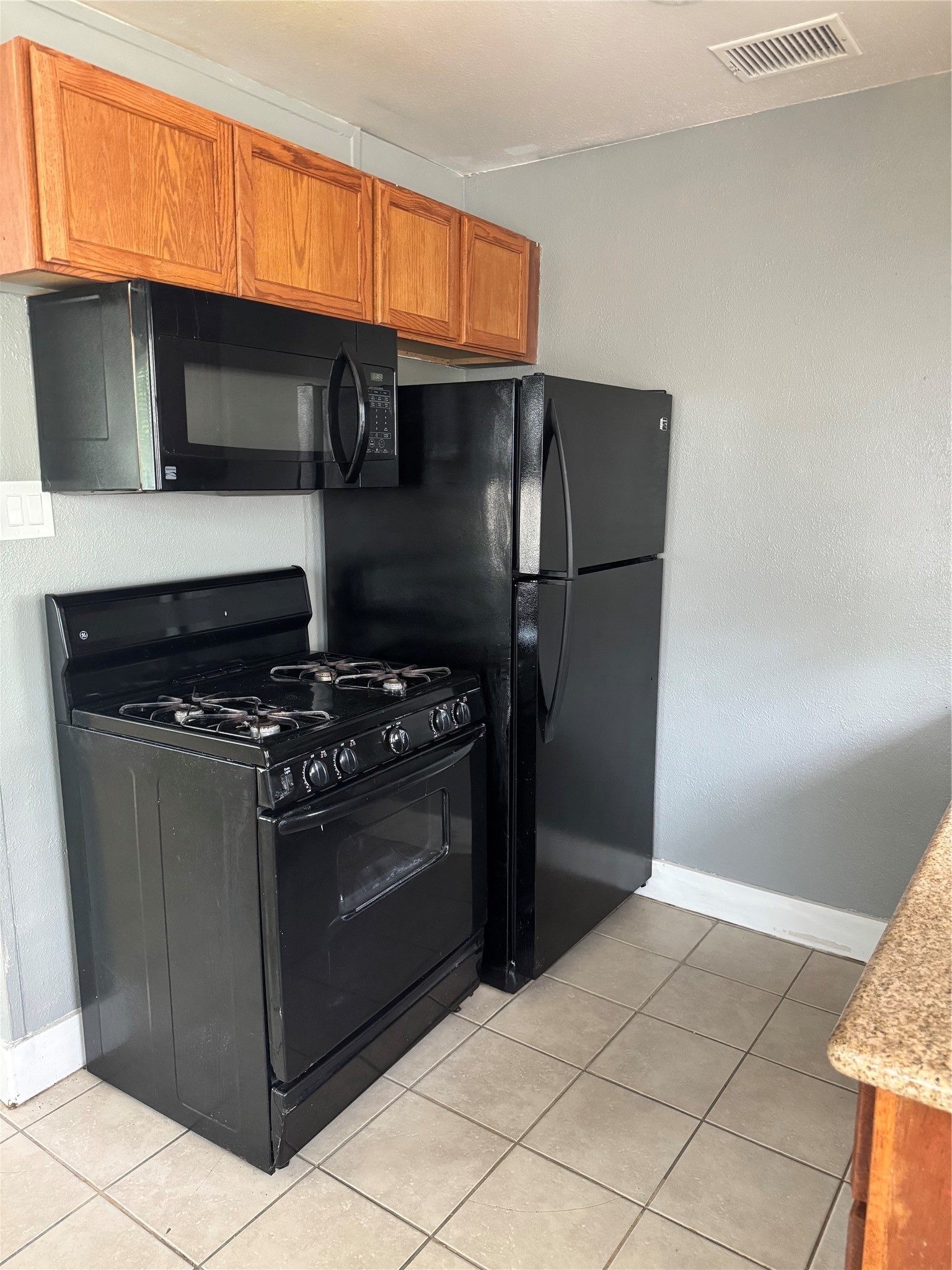 604 Wilson Road, Unit 5 Humble, TX 77338 - Photo 6 of 25 Kitchen with Refrigerator included