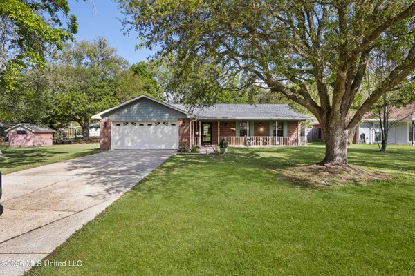 $240,000 | 401 Holly Street, Long Beach, MS 39560