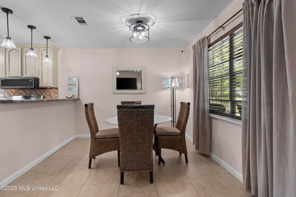 $240,000 | 401 Holly Street, Long Beach, MS 39560