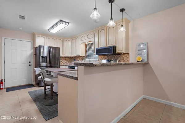 $240,000 | 401 Holly Street, Long Beach, MS 39560