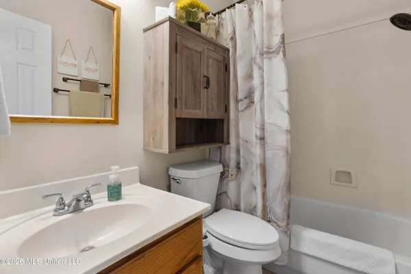 $240,000 | 401 Holly Street, Long Beach, MS 39560