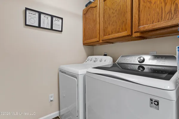 $240,000 | 401 Holly Street, Long Beach, MS 39560