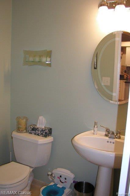 24014 Woodham Road Novi, MI 48374 - Photo 13 of 15 bath