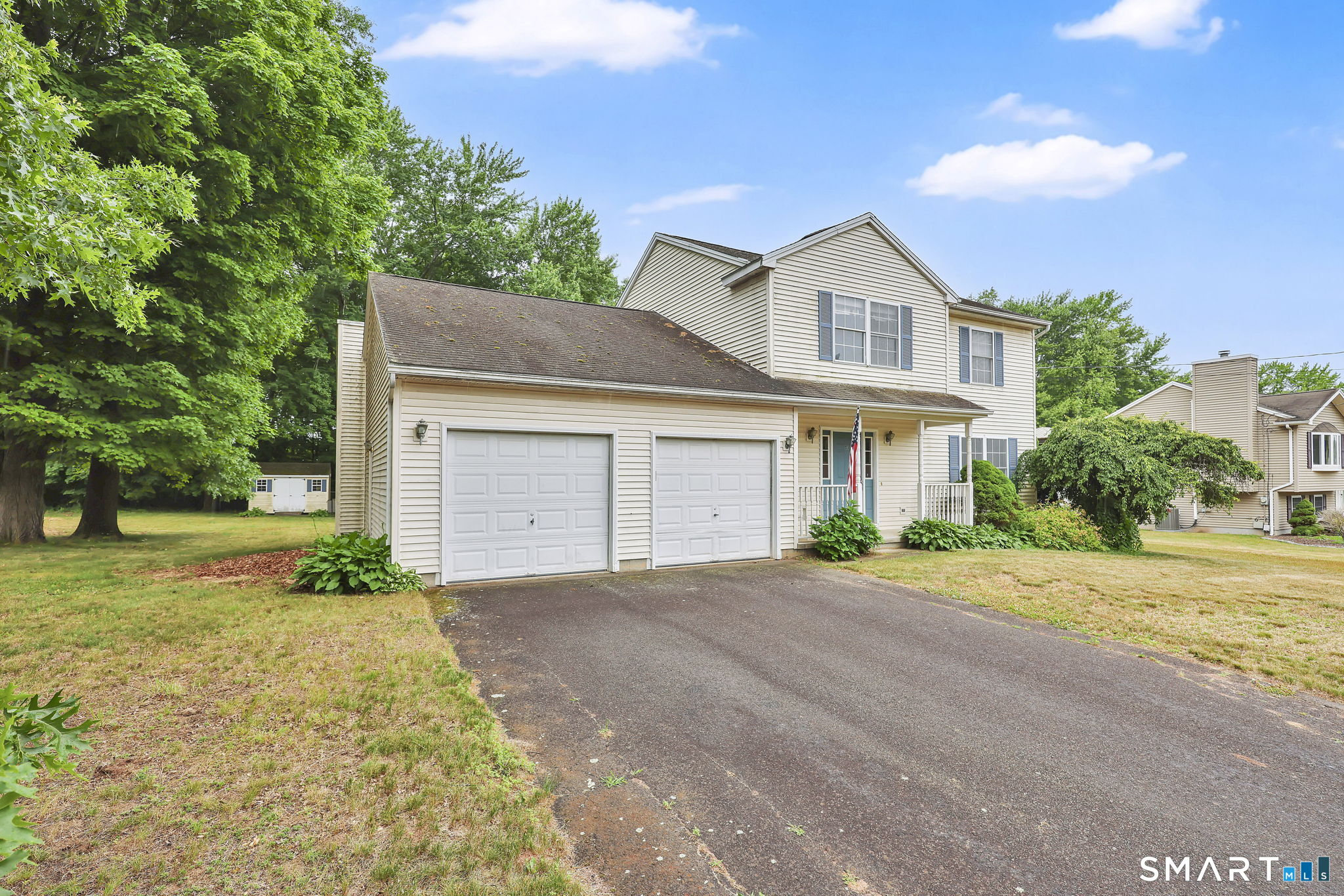 34 Laurel Street Enfield, CT 06082 - Photo 2 of 38