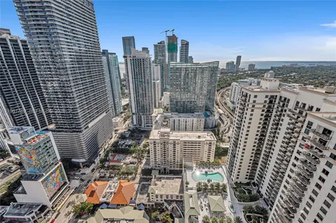 $629,900 | 55 Southwest 9th Street, Unit 4004, Miami, FL 33130
