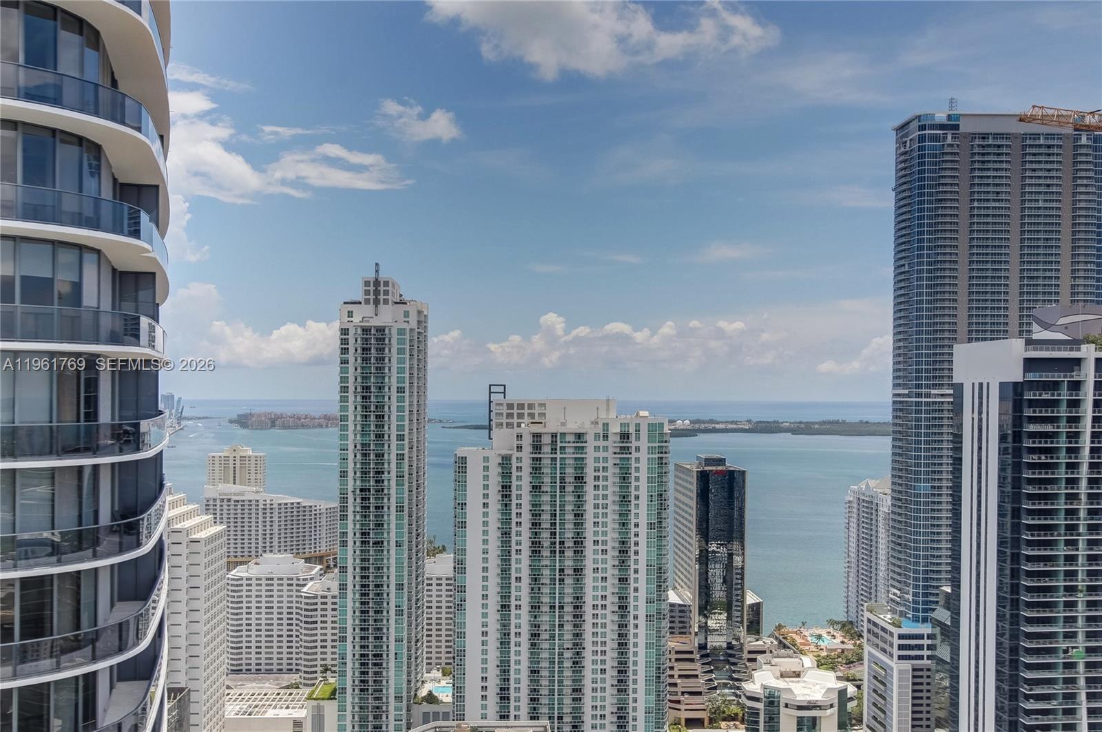 55 Southwest 9th Street, Unit 4004 Miami, FL 33130 - Photo 19 of 43