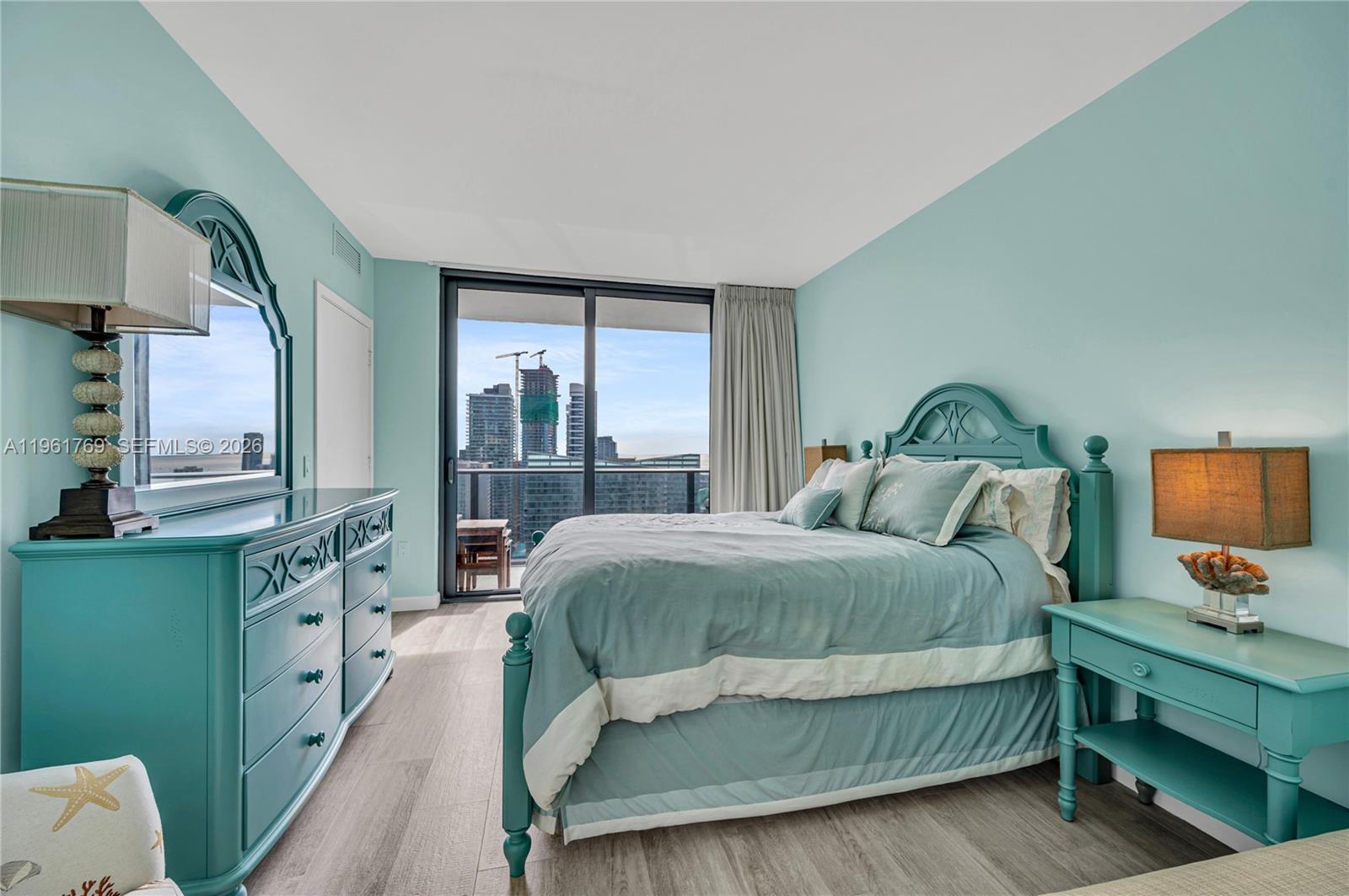 55 Southwest 9th Street, Unit 4004 Miami, FL 33130 - Photo 27 of 43