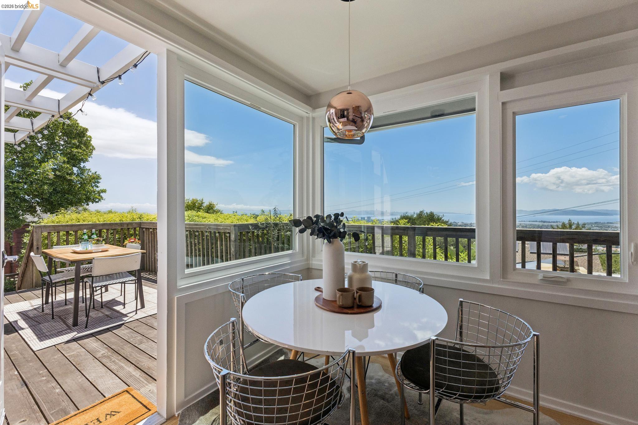 62 Arden Road Berkeley, CA 94704 - Photo 7 of 35