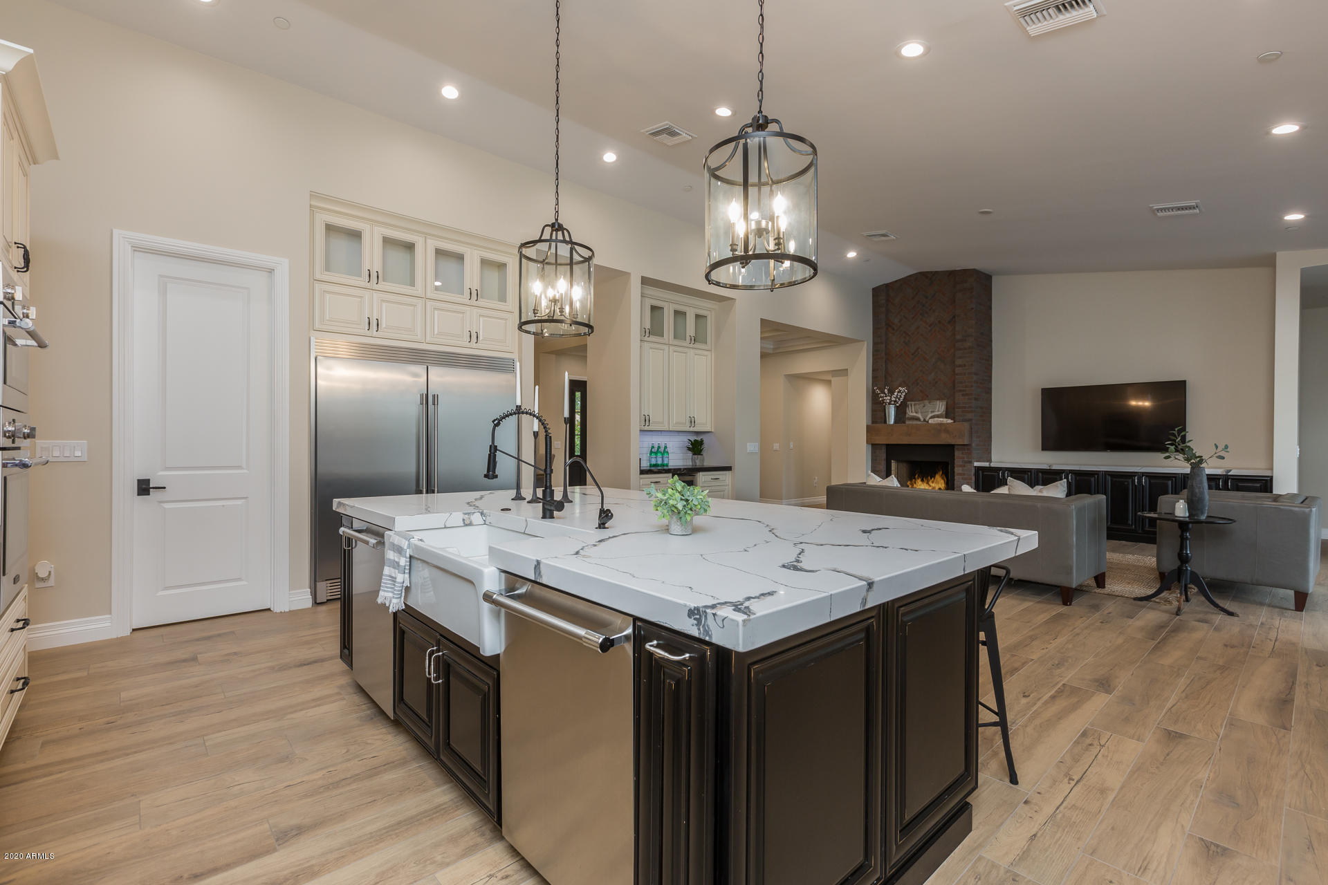 7813 North 13th Avenue Phoenix, AZ 85021 - Photo 18 of 39 Real Estate 3-18-20-7140-Edit