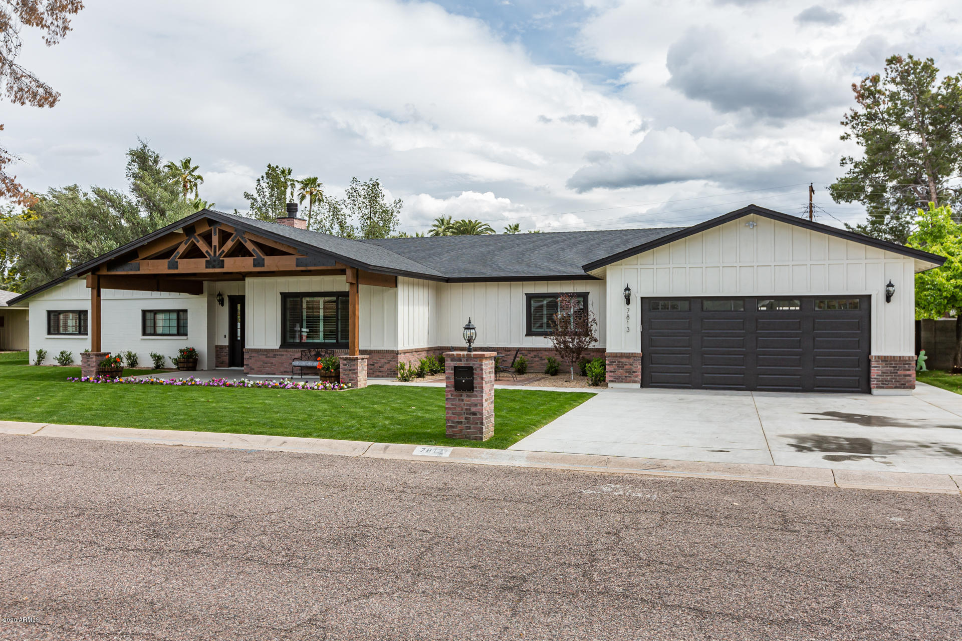7813 North 13th Avenue Phoenix, AZ 85021 - Photo 3 of 39 Real Estate 3-18-20-7026