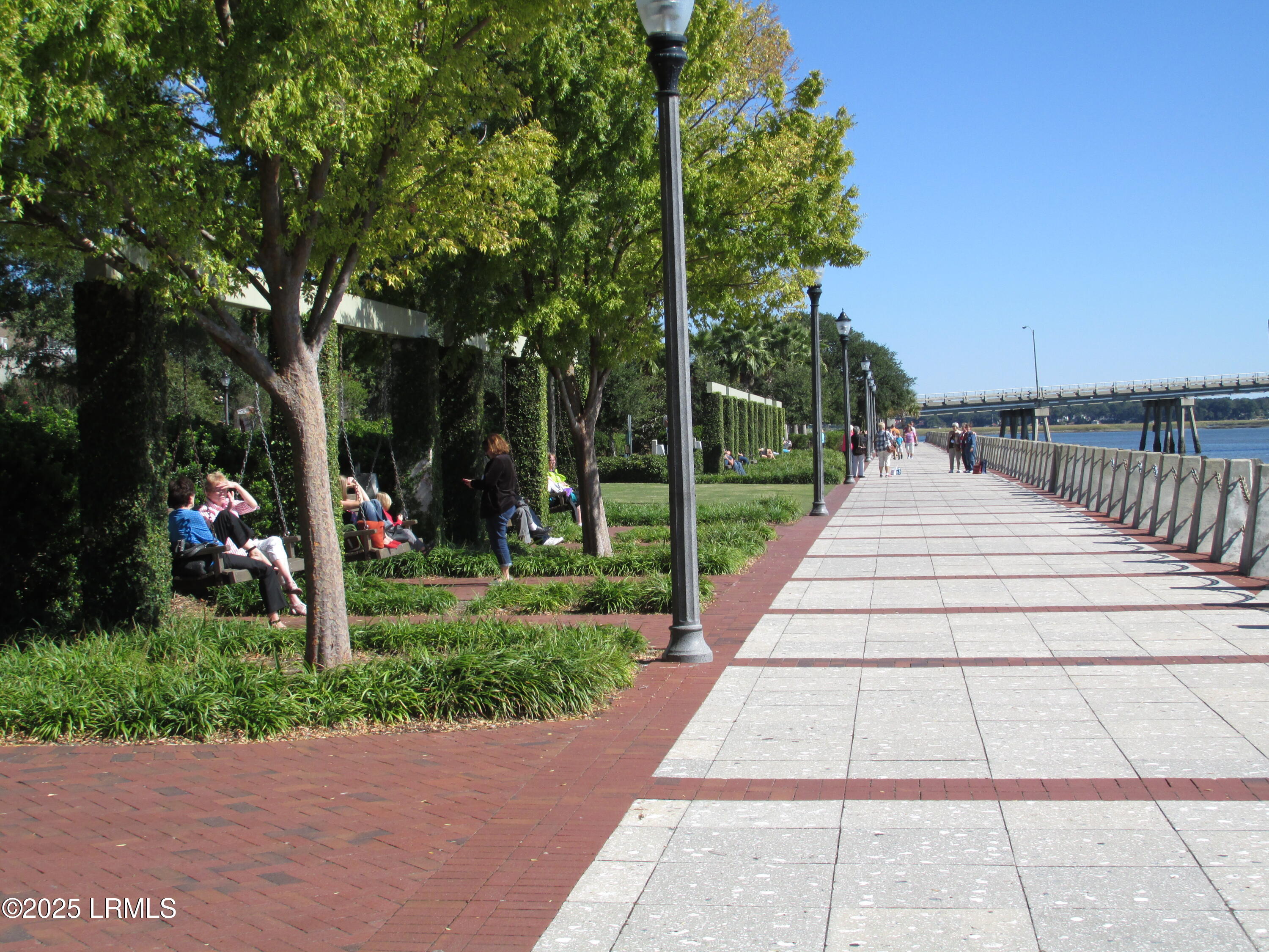 1202 Barnwell Bluff Beaufort, SC 29902 - Photo 32 of 37 IMG_3280