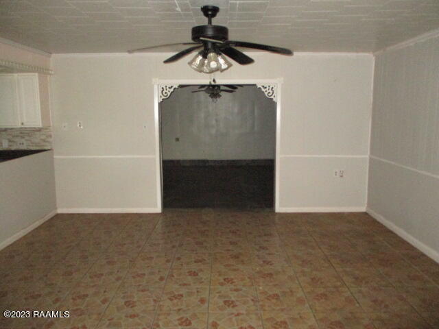 2208 Segura Road New Iberia, LA 70560 - Photo 5 of 12 IMG_4722
