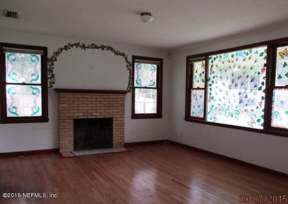2726 Merwyn Road Jacksonville, FL 32207 - Photo 3 of 14 2015-09-07 12