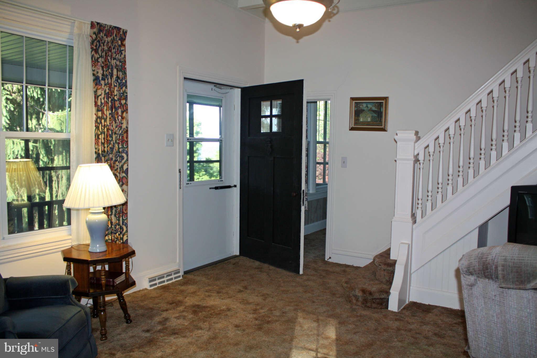 5849 Rowland Hill Road Cascade, MD 21719 - Photo 8 of 30 Living Room