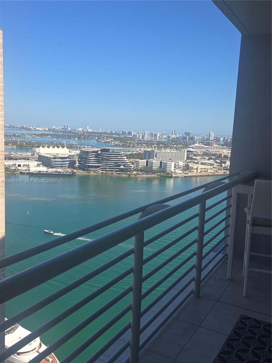 335 South Biscayne Boulevard, Unit 3400 Miami, FL 33131 - Photo 4 of 52 a view of a water heater and a table