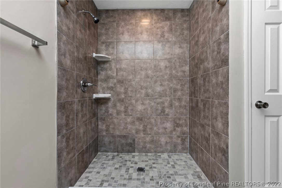 5108 Birch Road Fayetteville, NC 28304 - Photo 13 of 20 Gallery Image 13