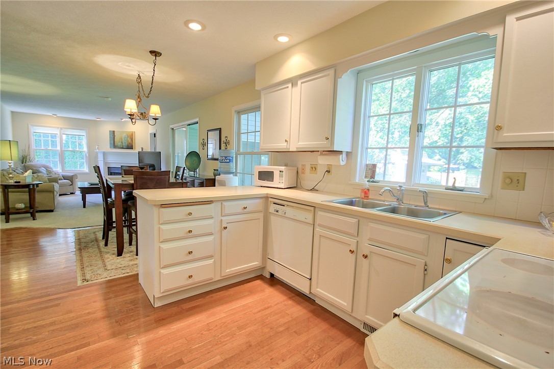 1024 Clark Road Wadsworth, OH 44281 - Photo 4 of 34 Gallery Image 4