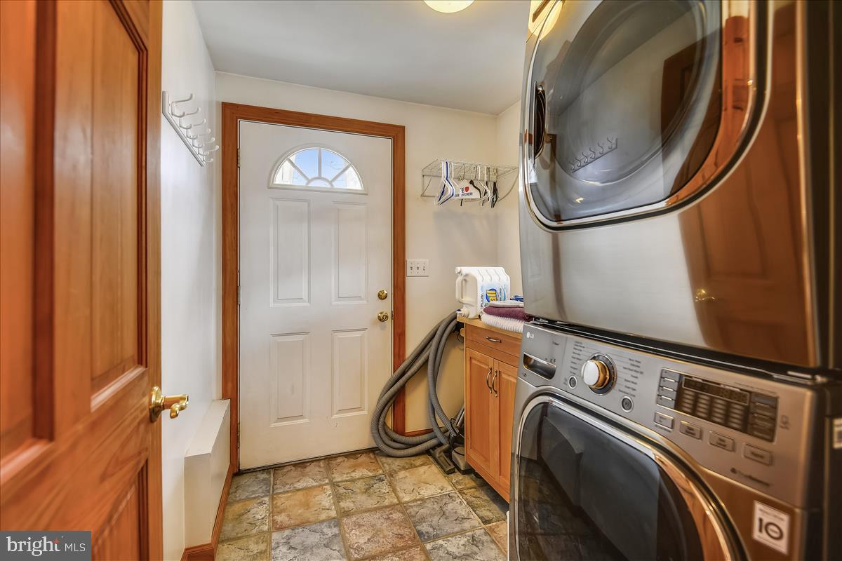 7718 Harmans Road Hanover, MD 21076 - Photo 17 of 58 Main Level Laundry