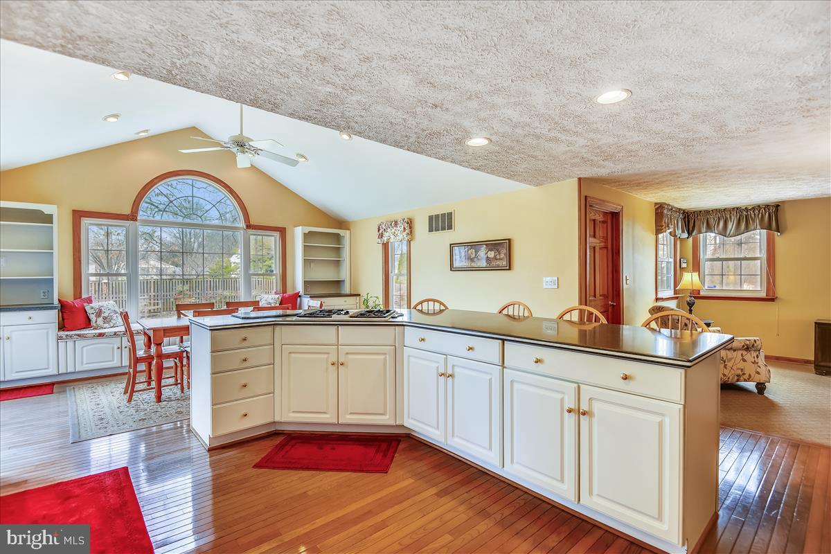 7718 Harmans Road Hanover, MD 21076 - Photo 10 of 58 Kitchen