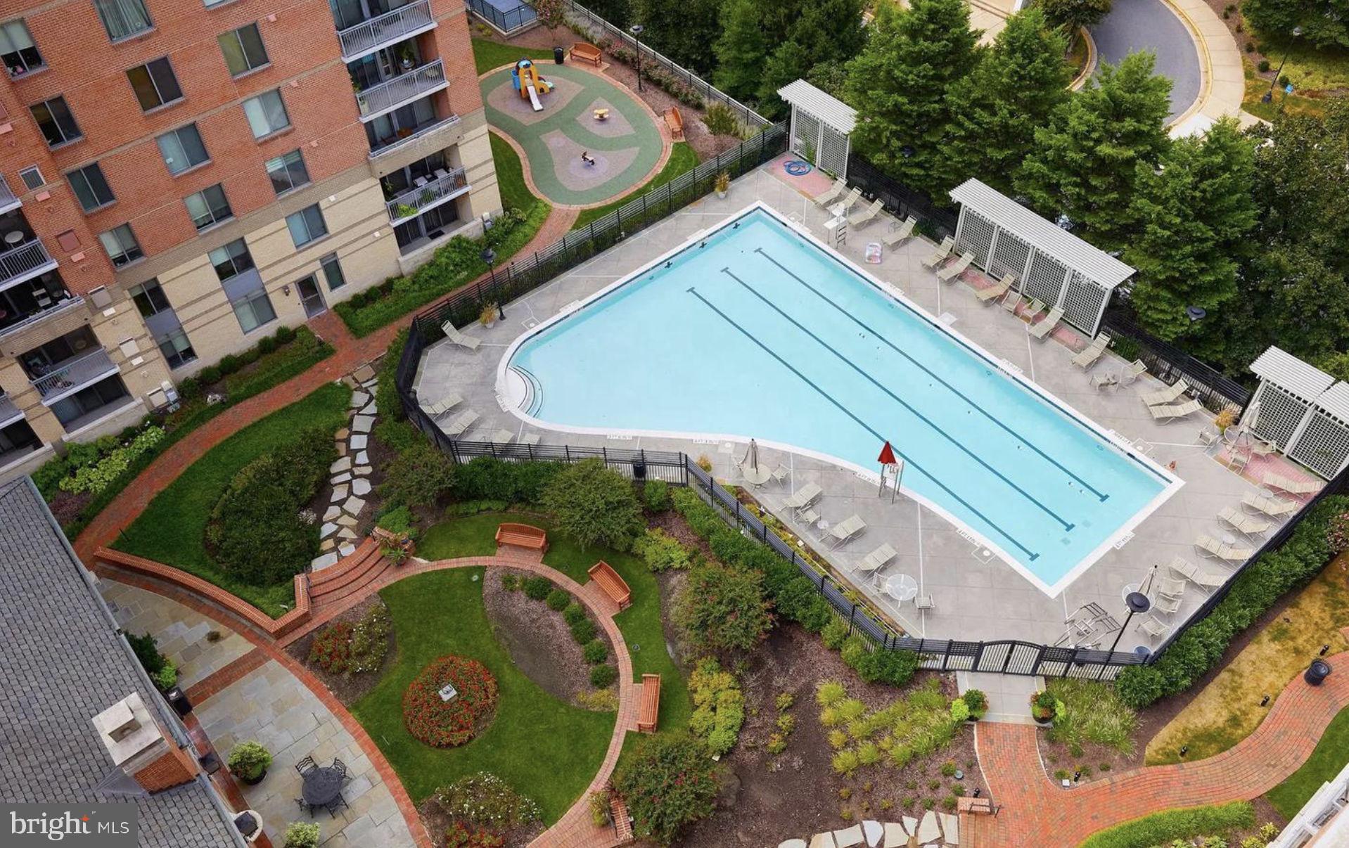11710 Old Georgetown Road, Unit 1020 North Bethesda, MD 20852 - Photo 13 of 20 Community Pool