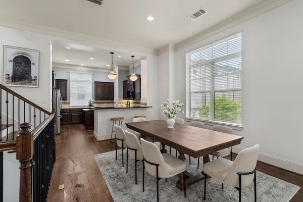 $635,000 | 1621 West 23rd Street, Unit B, Houston, TX 77008
