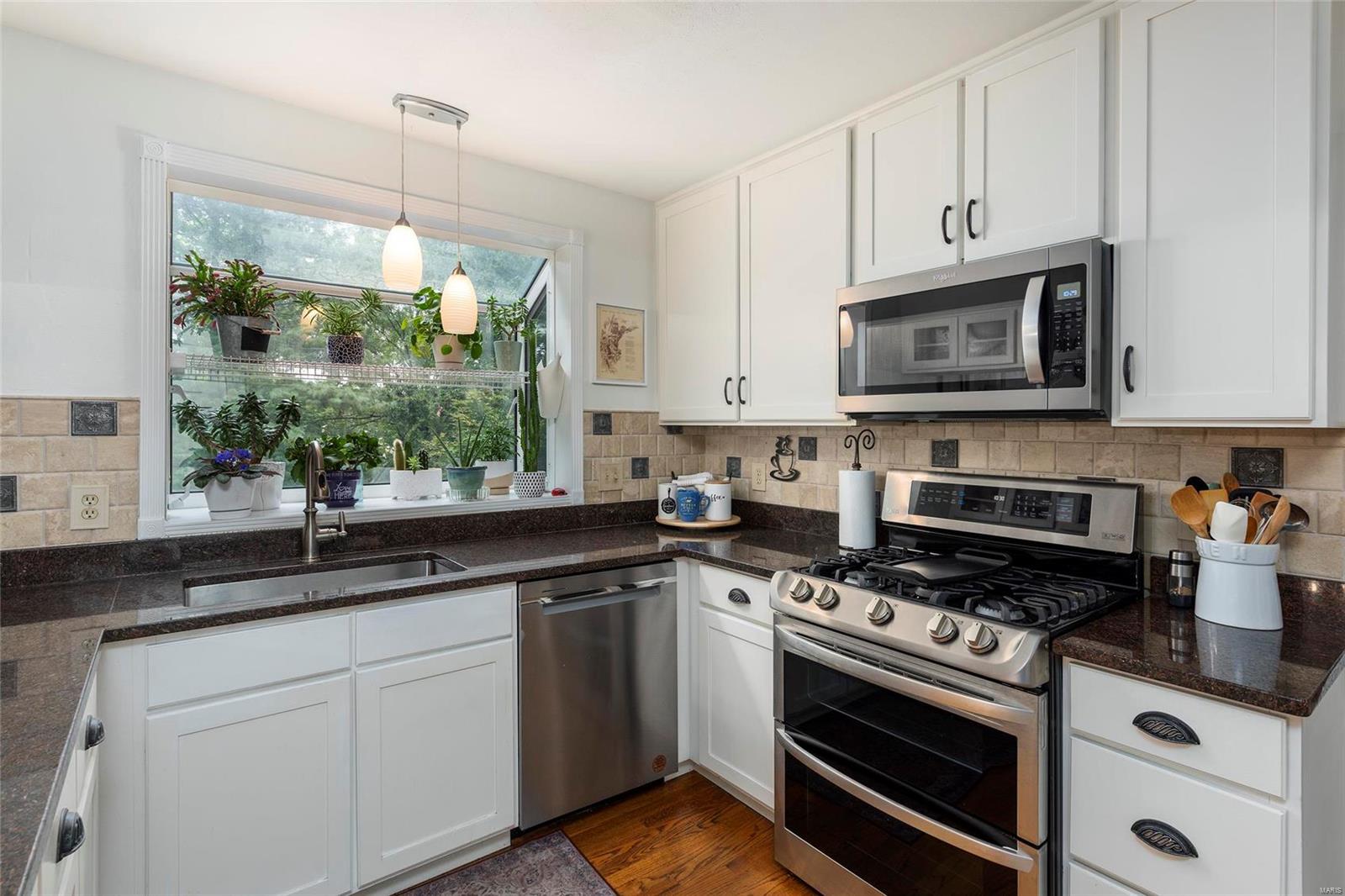 3631 Whispering Ridge Lane St. Louis, MO 63129 - Photo 23 of 38 Gallery Image 23