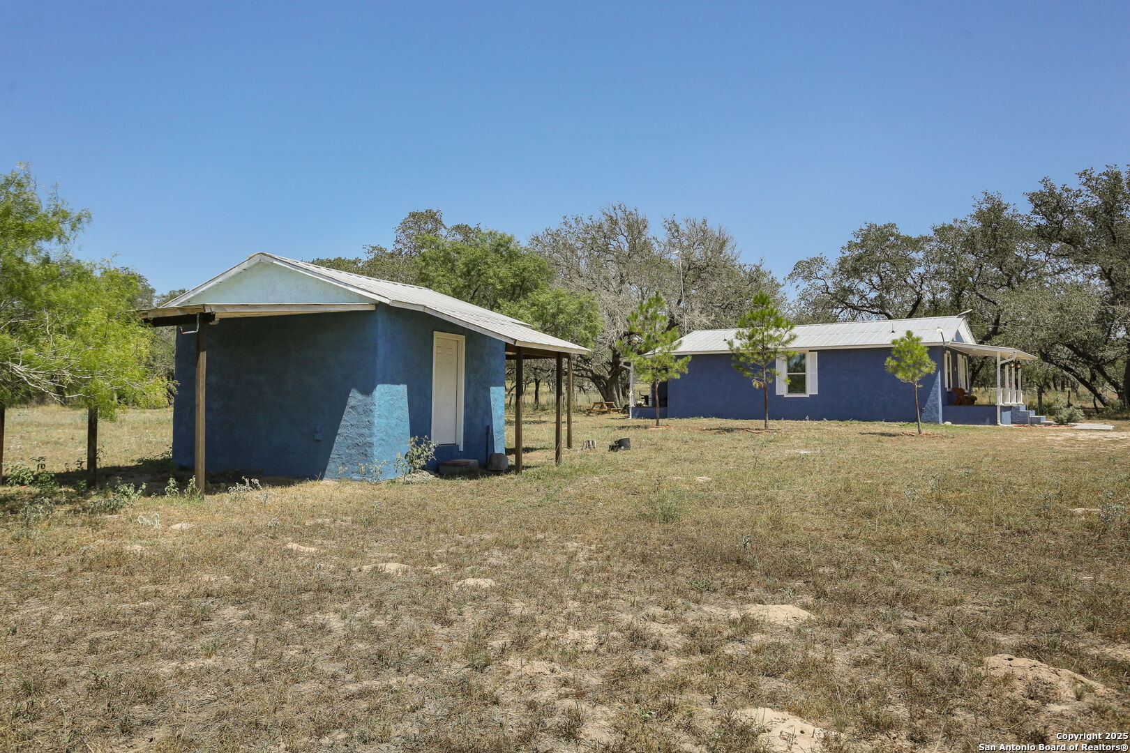 90 Clear Lake Loop Poteet, TX 78065 - Photo 24 of 34
