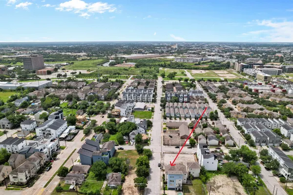 $2,850 | 765 Grove Street, Houston, TX 77020