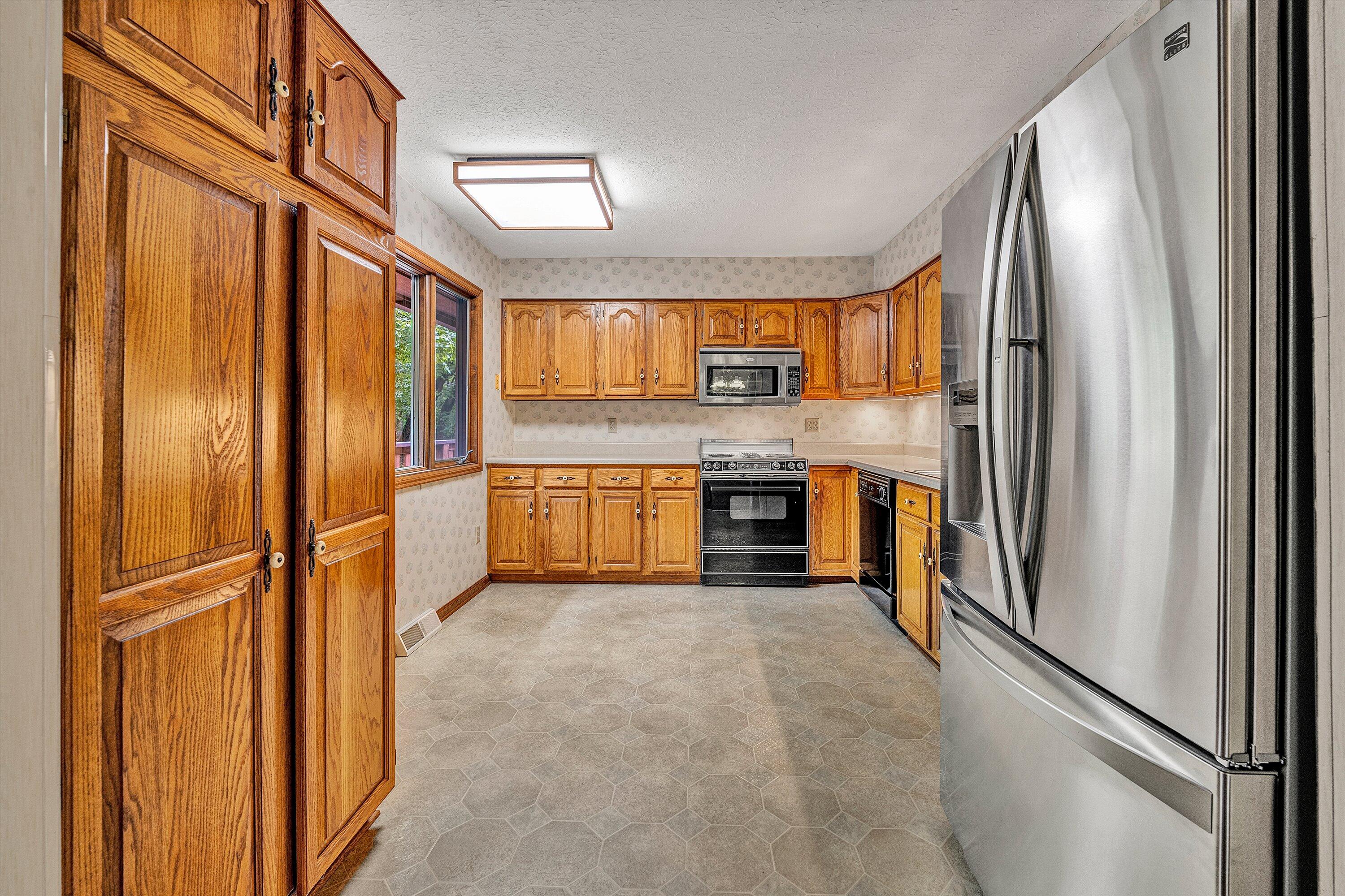 211 Wilderness Way Moneta, VA 24121 - Photo 11 of 41 11-SGP-10
