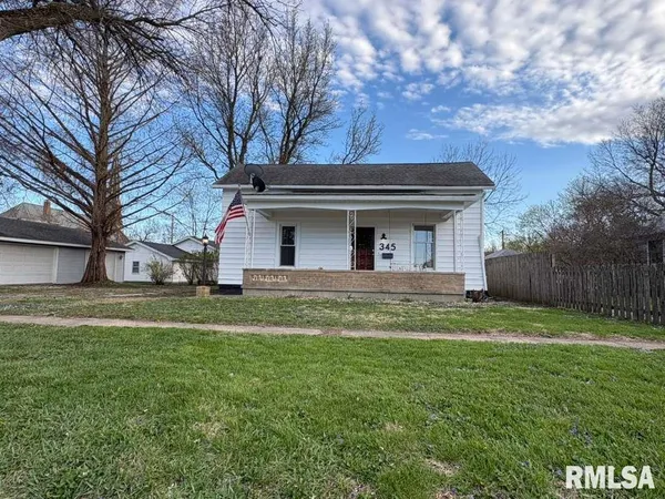 $124,400 | 345 Louisa Street, Illiopolis, IL 62539