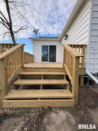 $124,400 | 345 Louisa Street, Illiopolis, IL 62539