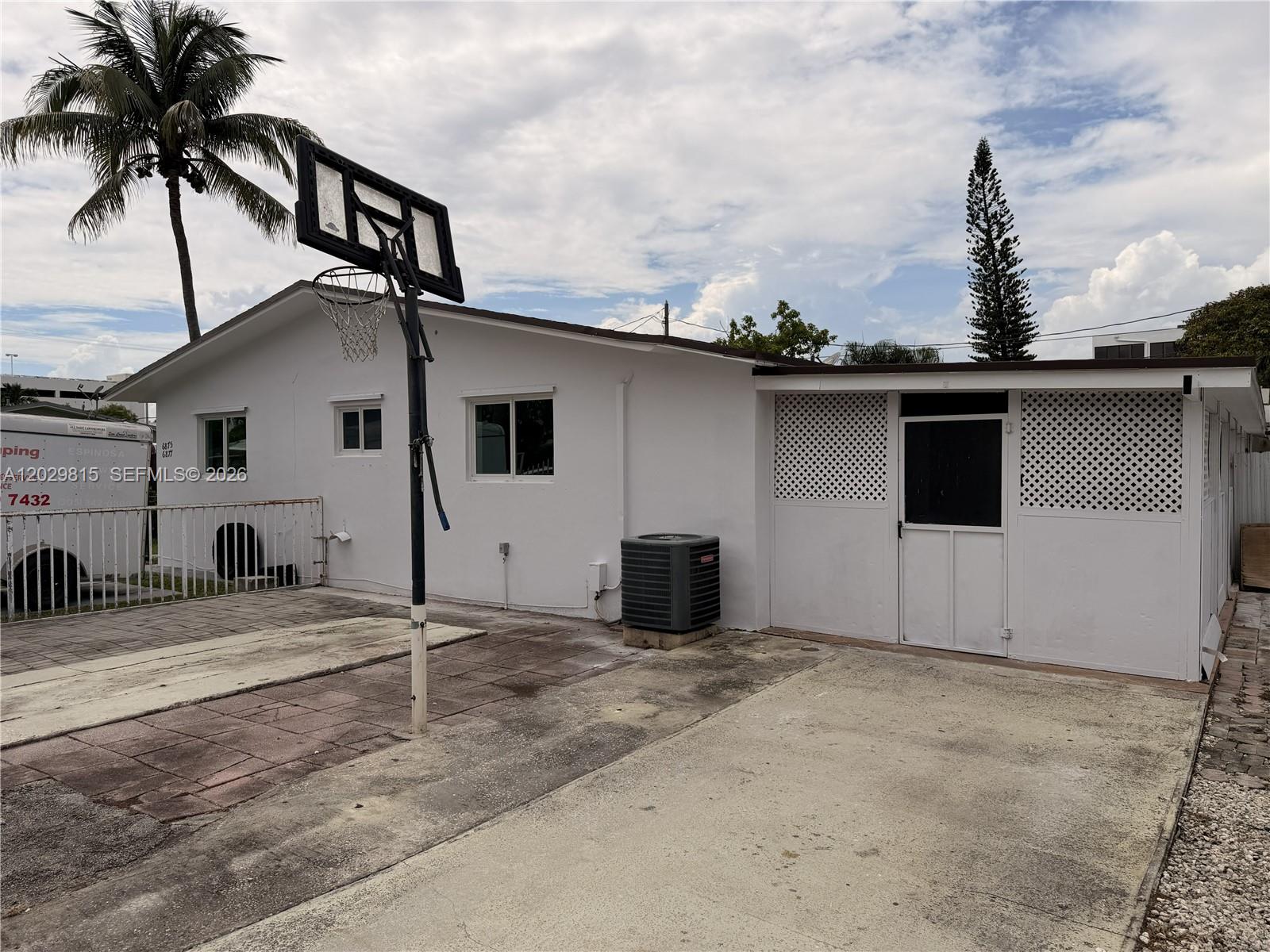6875 Southwest 25th Terrace, Unit 6877 Miami, FL 33155 - Photo 2 of 11