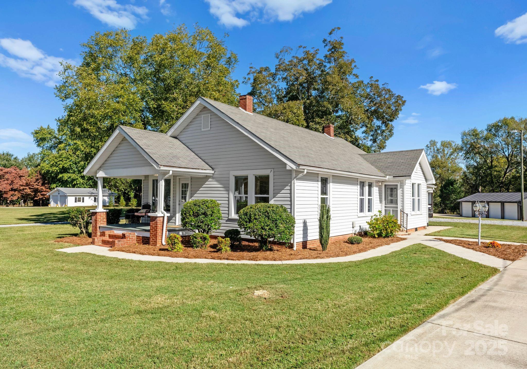 5070 Woodleaf Road Salisbury, NC 28147 - Photo 9 of 35