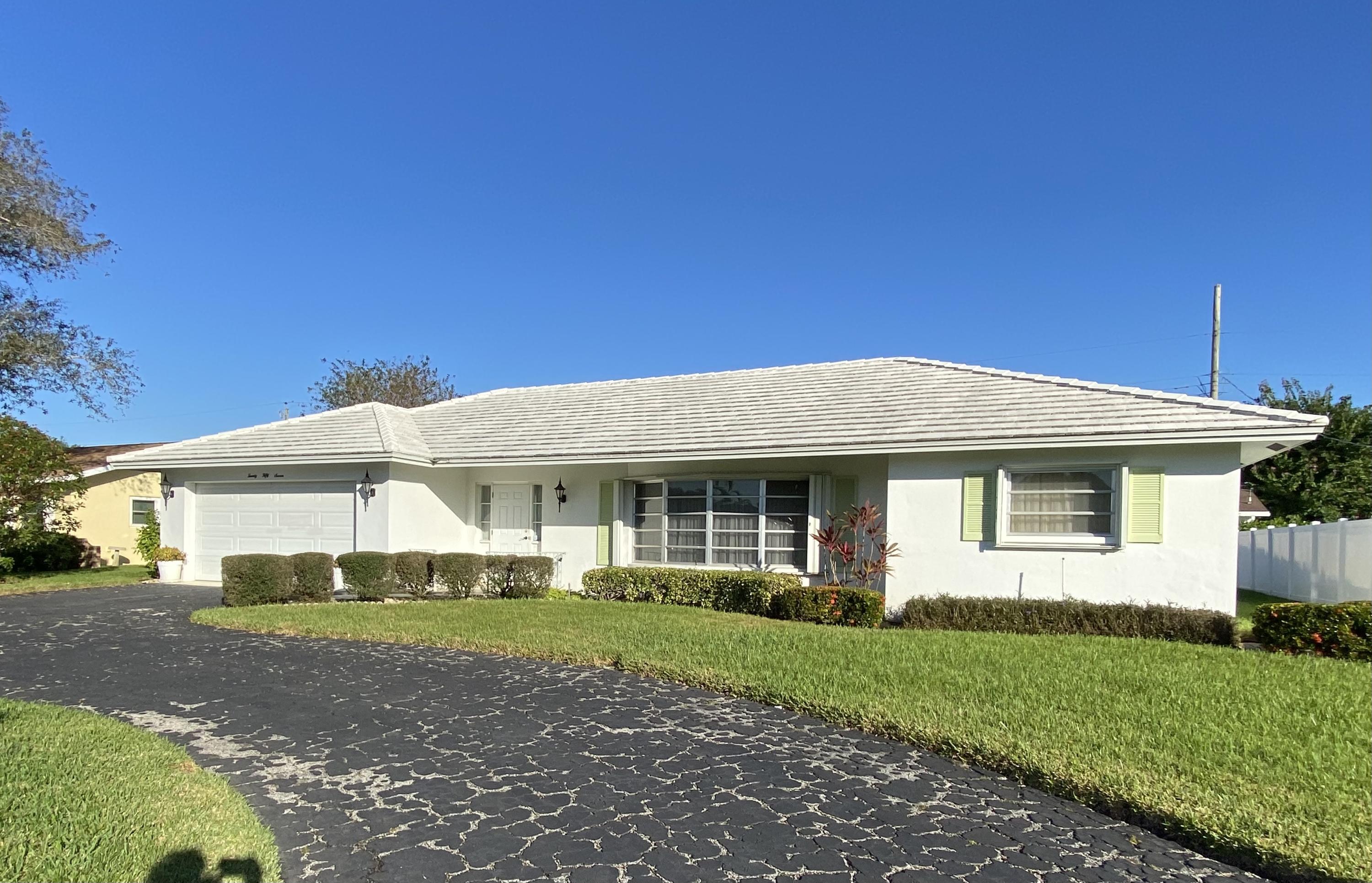 2057 Park Place Boca Raton, FL 33486 - Photo 1 of 27 Front Elevation
