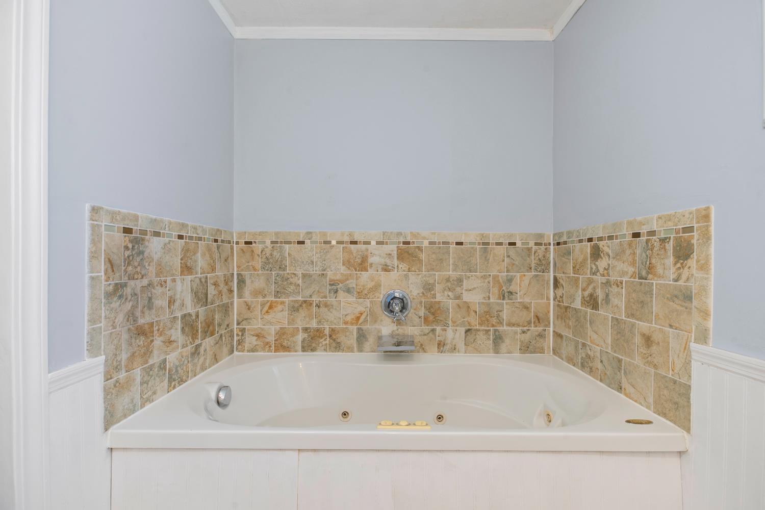 1522 Kiwi Court Ripon, CA 95366 - Photo 18 of 36