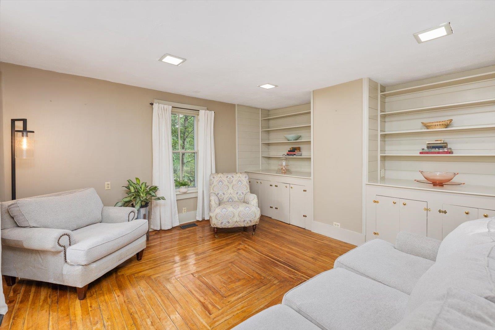 3 Old County Road South Francestown, NH 03043 - Photo 18 of 54