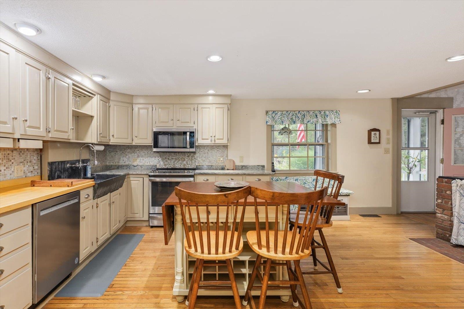 3 Old County Road South Francestown, NH 03043 - Photo 34 of 54