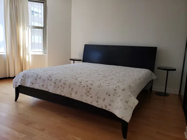 $2,500 | 535 North Michigan Avenue, Unit 1508, Chicago, IL 60611