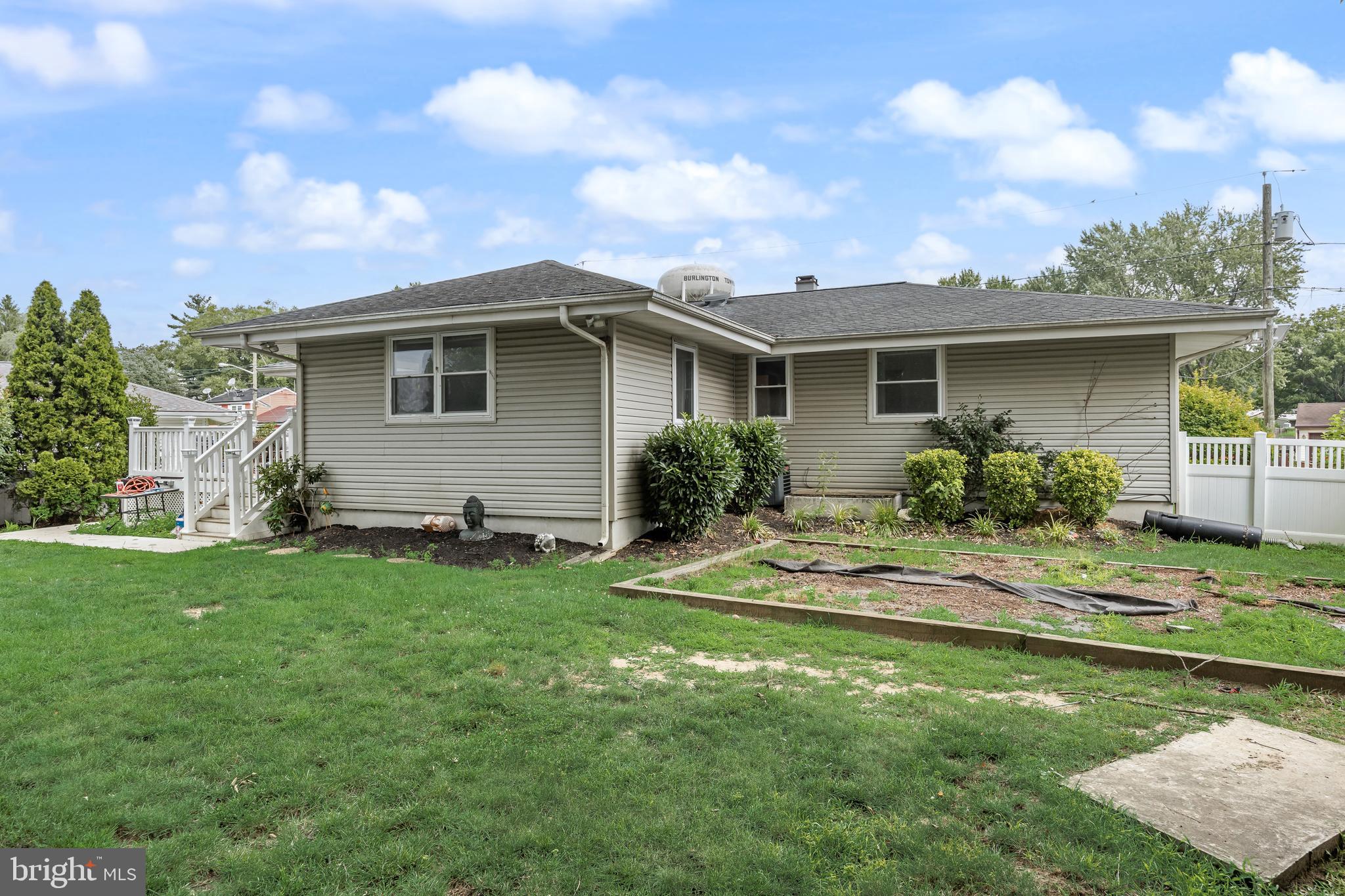 32 Larkin Road Burlington, NJ 08016 - Photo 19 of 25 Gallery Image 19