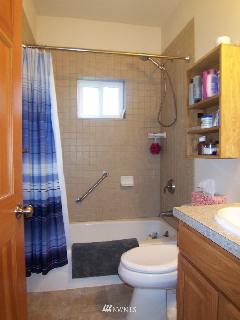 1004 Mox Chehalis Road McCleary, WA 98557 - Photo 12 of 25 Gallery Image 12
