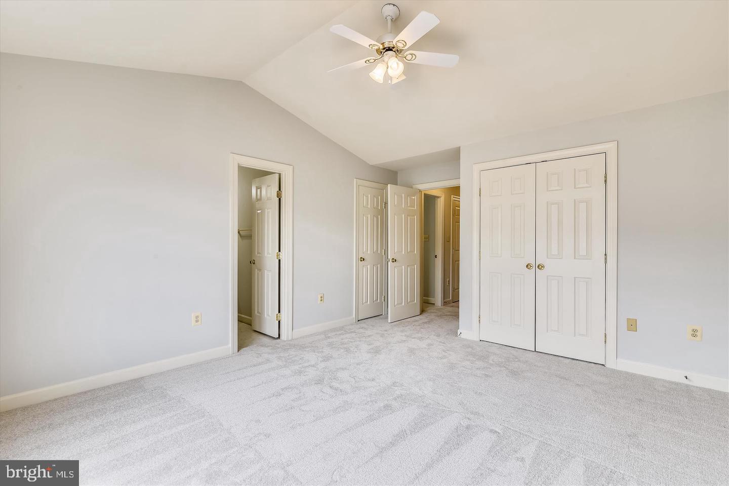 14386 Silo Valley View Centreville, VA 20121 - Photo 14 of 24 MASTER BEDROOM PIC 2