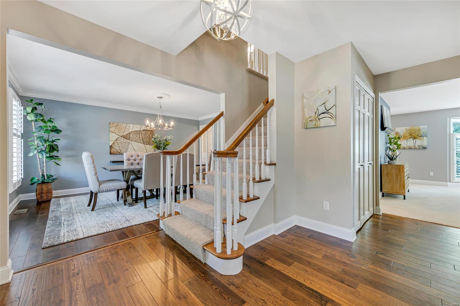 15709 Trapp Ridge Court Chesterfield, MO 63017 - Photo 3 of 46 Gallery Image 3