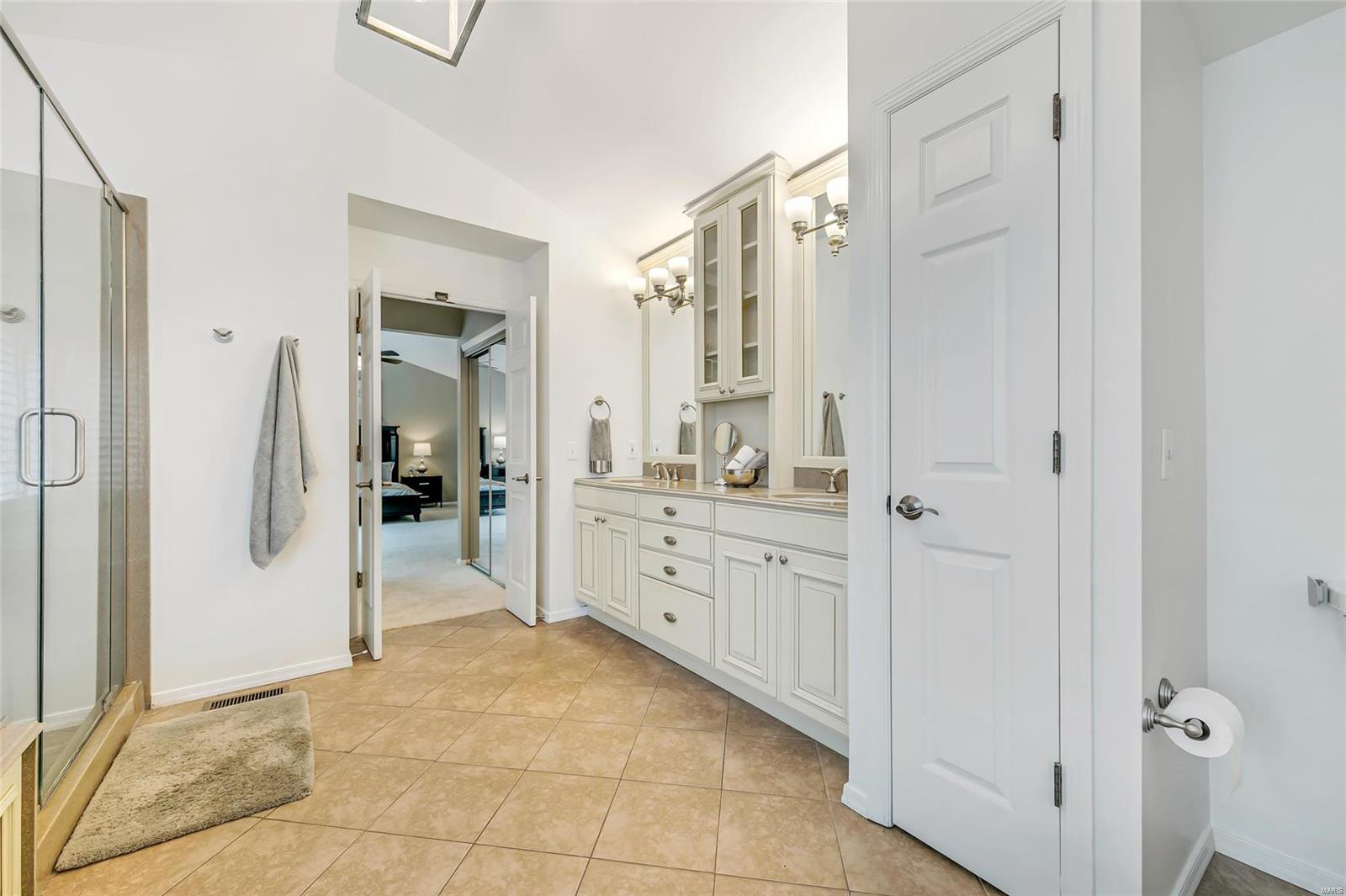 15709 Trapp Ridge Court Chesterfield, MO 63017 - Photo 26 of 46 Gallery Image 26