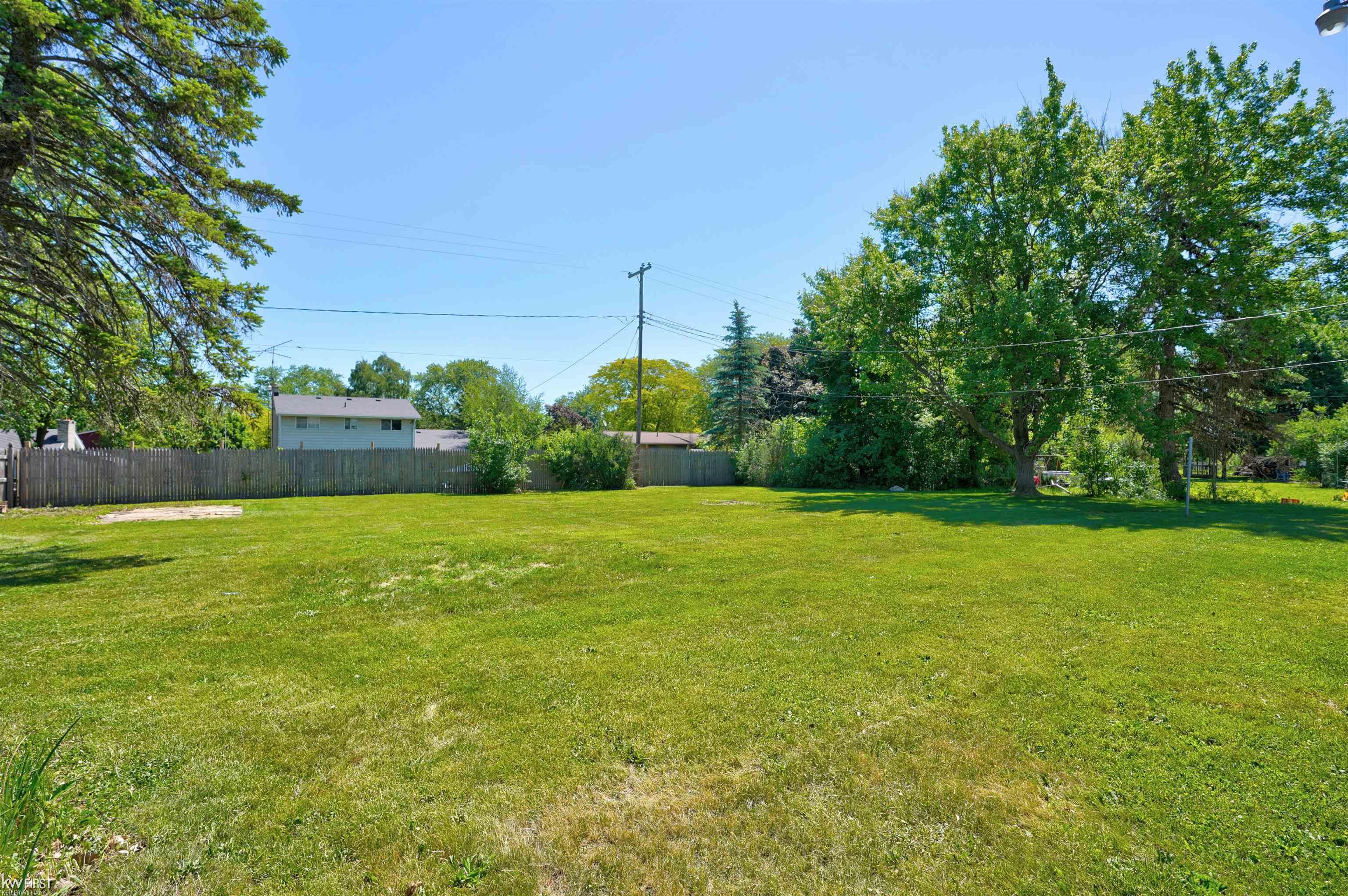3183 Bridle Path Flint, MI 48507 - Photo 69 of 79