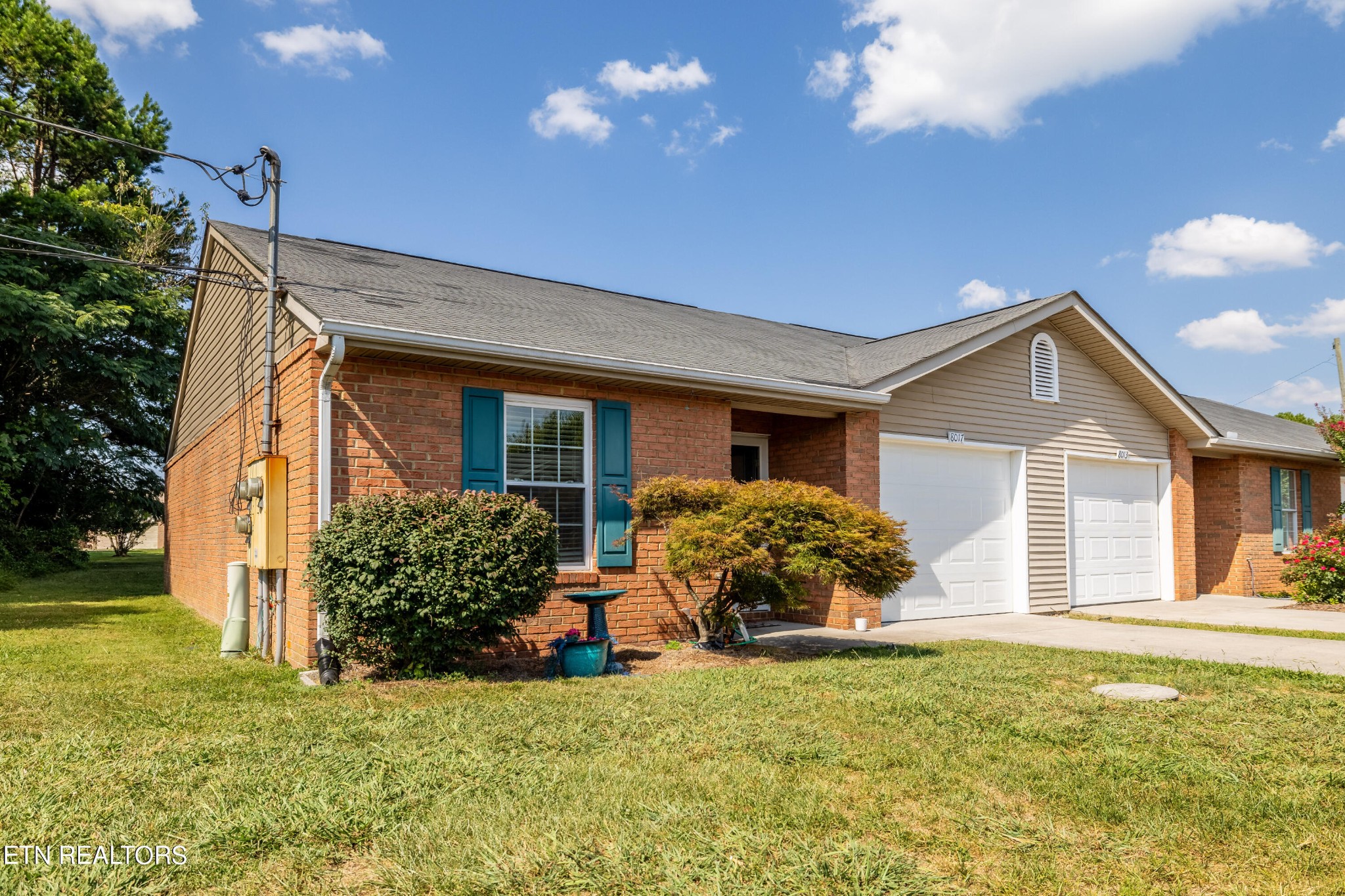 8017 Keybridge Way Powell, TN 37849 - Photo 1 of 12 Gallery Image 1