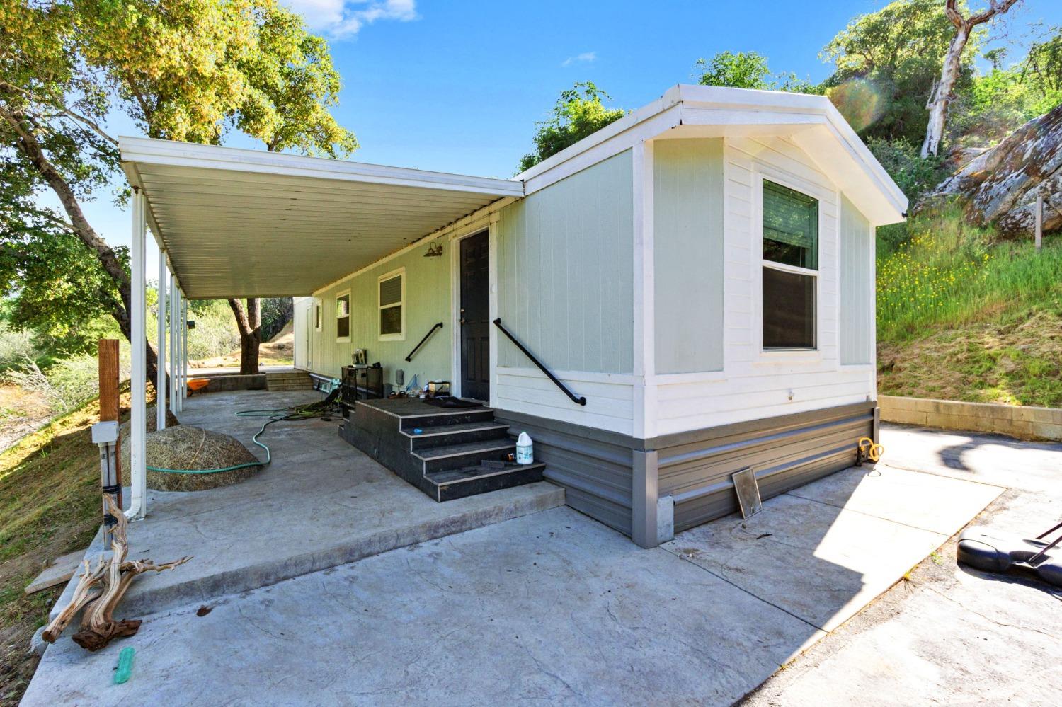 46488 Konklin Road Coarsegold, CA 93614 - Photo 3 of 20 Gallery Image 3