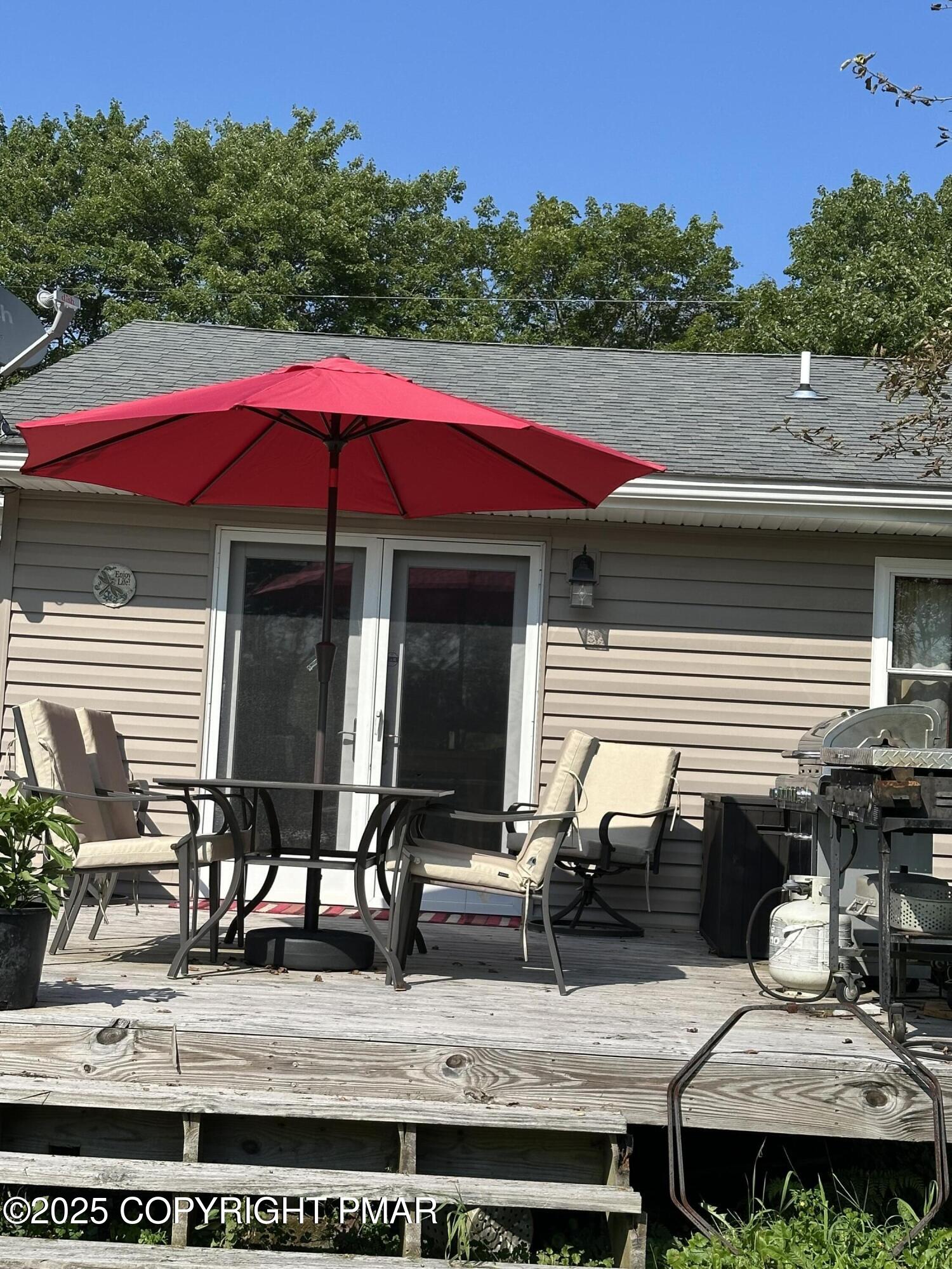 2748 Locust Ridge Road Pocono Lake, PA 18347 - Photo 15 of 17 Deck