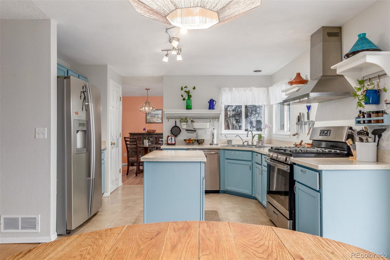 165 Yellowfield Way Erie, CO 80516 - Photo 16 of 40