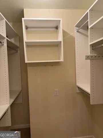 $395,000 | 375 Highland Avenue Northeast, Unit 911, Atlanta, GA 30312